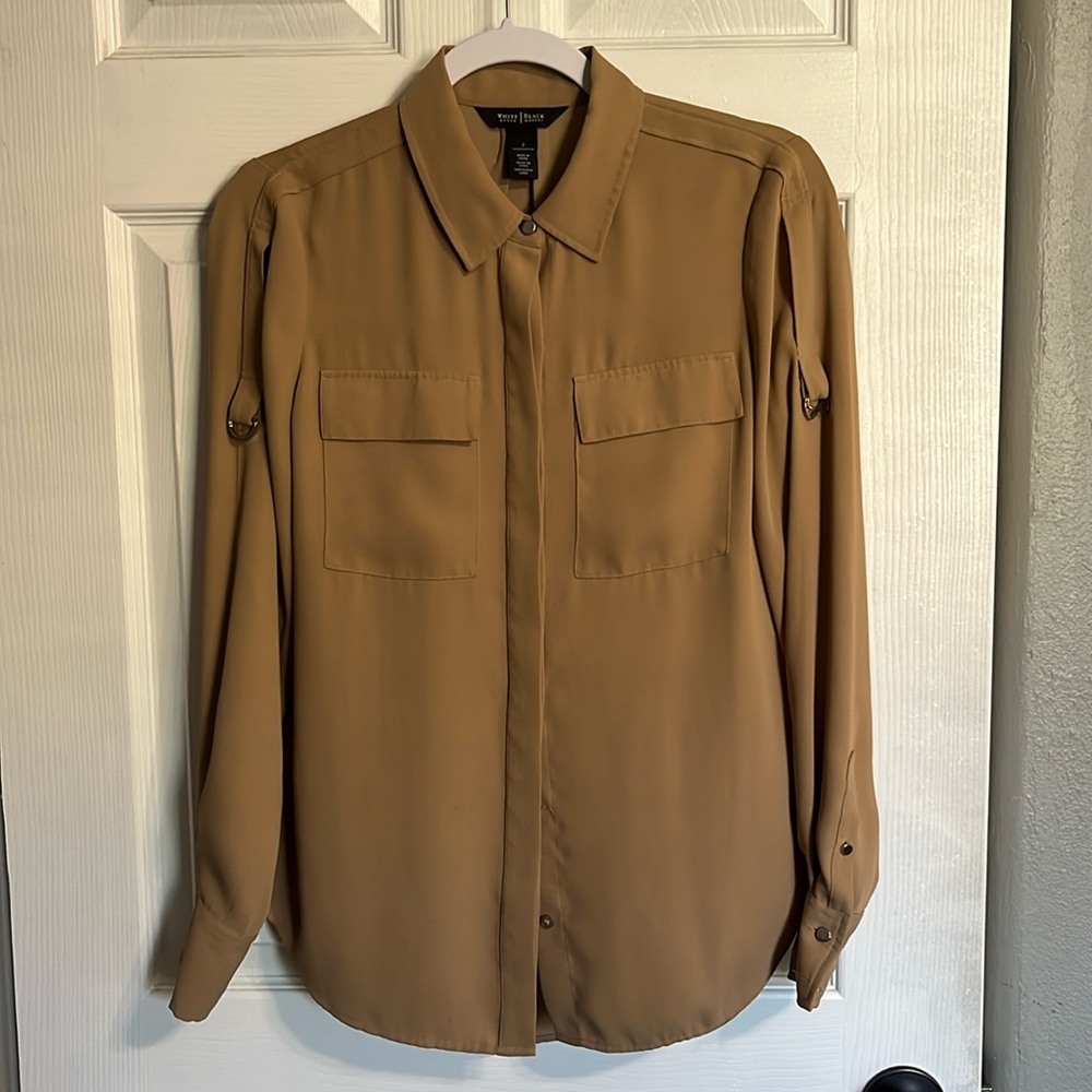 White House Black Market blouse with roll up sleeves. Size 2. EUC